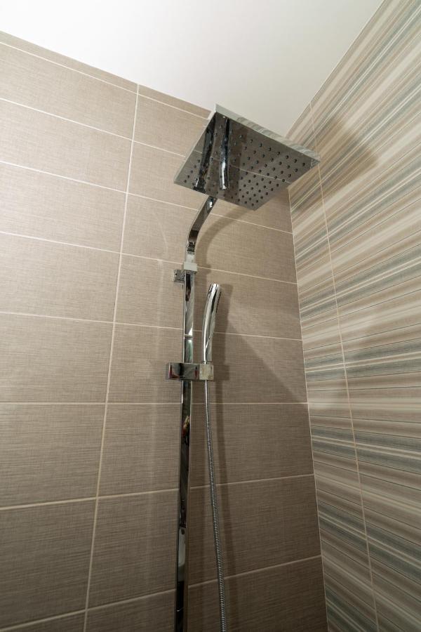 Comfy & Stylish Apt In Ioannina Appartement Buitenkant foto