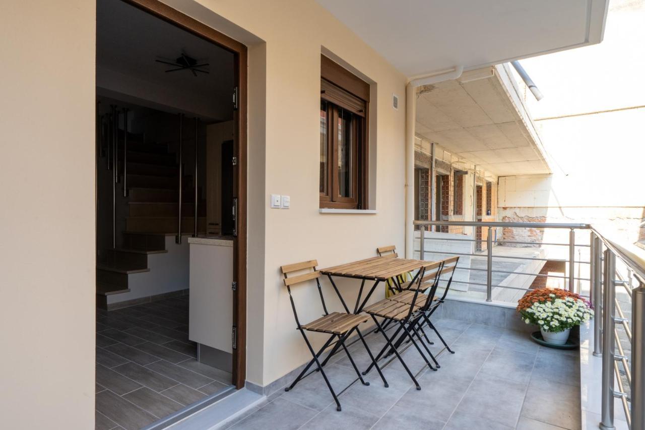 Comfy & Stylish Apt In Ioannina Appartement Buitenkant foto