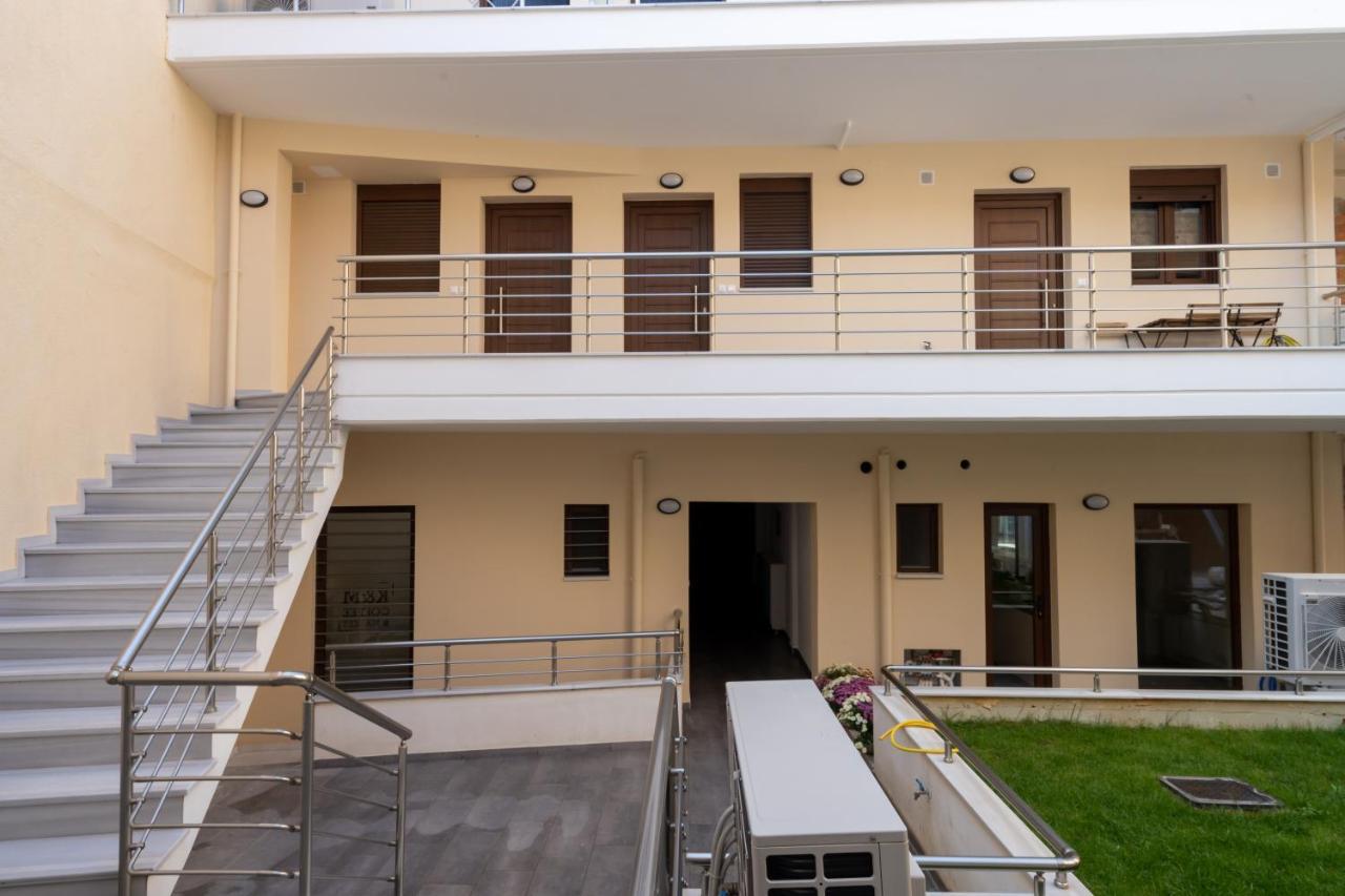 Comfy & Stylish Apt In Ioannina Appartement Buitenkant foto